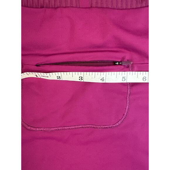 Athleta Vitality Rib Tank‎ Velvet Plum Size M Built-In Back Pocket Performance - Picture 8 of 9